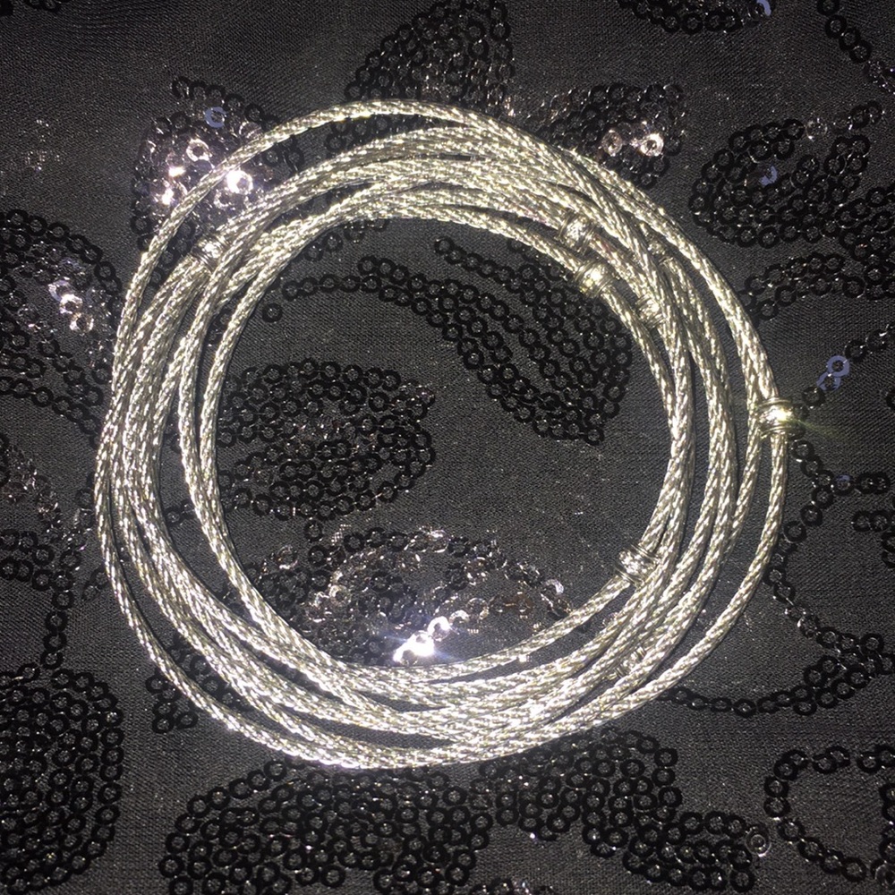 Bangle bracelets - Picture 2 of 3
